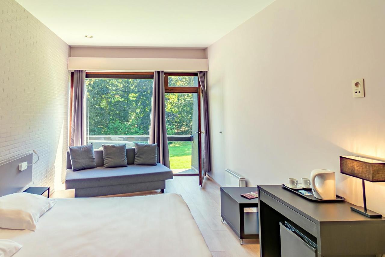 Les Rhodos Hotel เชิฟตอญ ภายนอก รูปภาพ